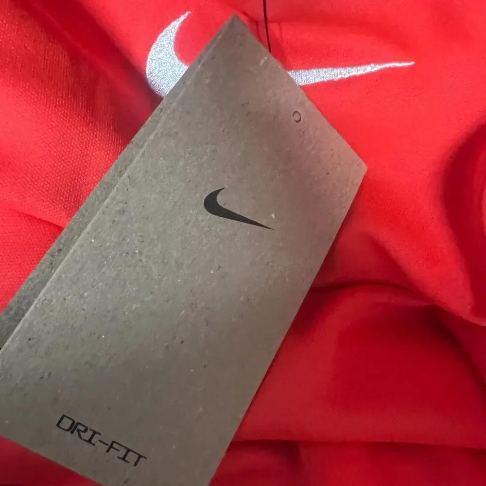 NIKE Hoodie Kids Size XL Dri-Fit Academy Pro Pullover Long Sleeve Crimson‎ NWT